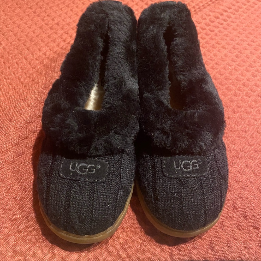 UGG Rylan Knit size 7